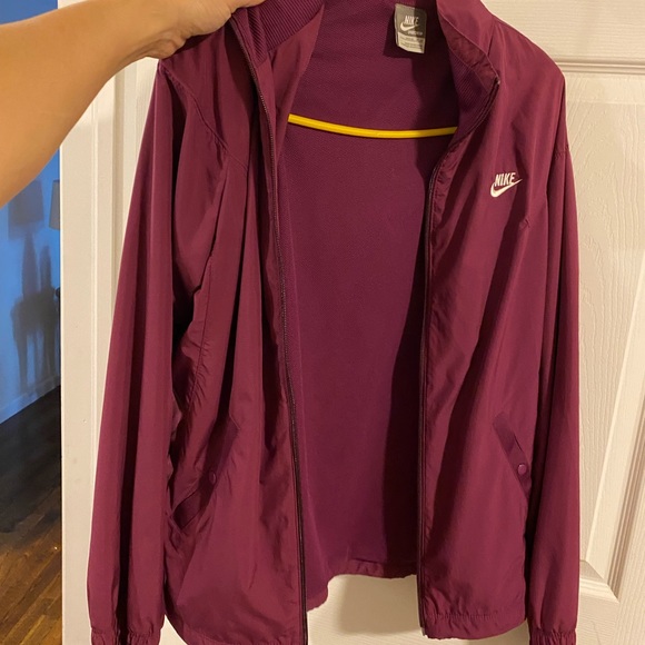 Purple Nike windbreaker jacket - Picture 5 of 5